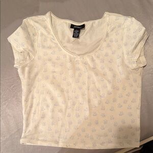 White and Blue Patterned Short Sleeve Top